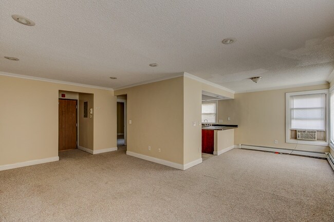 Building Photo - 2601 W McNichols Rd