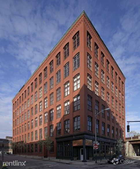 Primary Photo - 95 Chestnut St