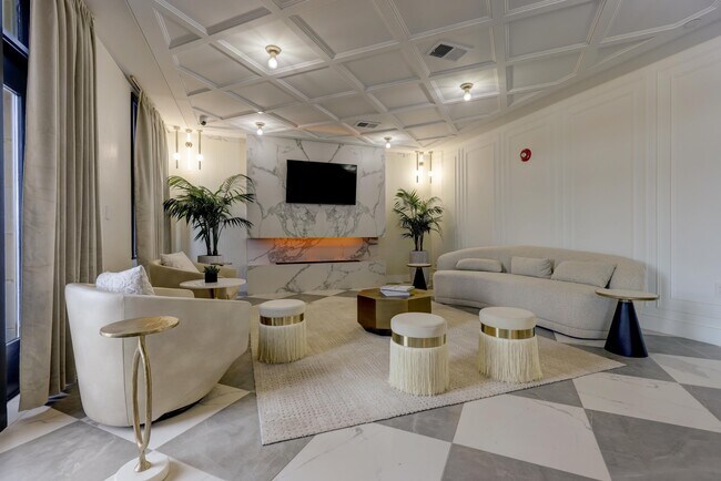 Foto del edificio - 7400 River Rd