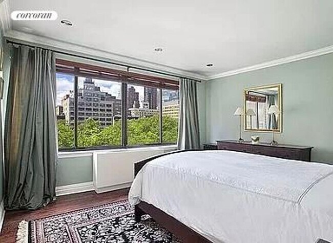 Foto del edificio - 359 E 68th St