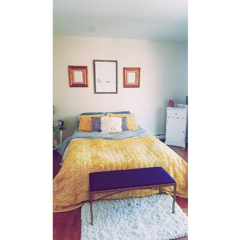 101 E Sunset Dr, Cary, IL 60013 Apartments in Cary, IL