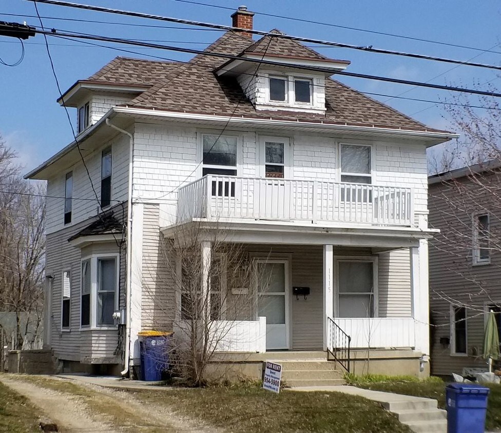 Primary Photo - 1115 Fulton St E