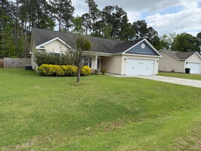 Foto del edificio - 3 Bedroom 2 Bath in Richlands