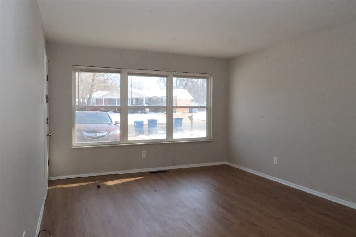 Foto principal - 835 Cole Blvd