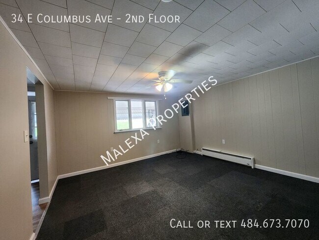 Building Photo - 3 bedroom 1 Bathroom apartment in Nesqueho...