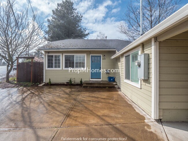 Building Photo - Cozy Two Bedroom Home in Stafford! Deposit...