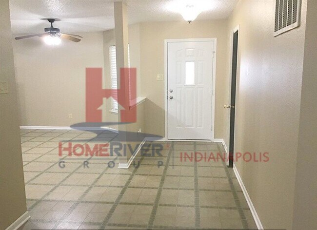 Building Photo - SPECIAL Half Month Free Rent
