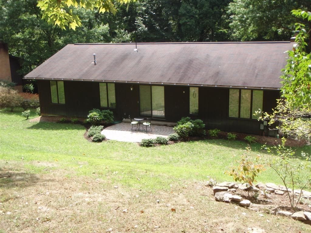 Building Photo - 3 br, 3 bath House - 115 Poplar Drive