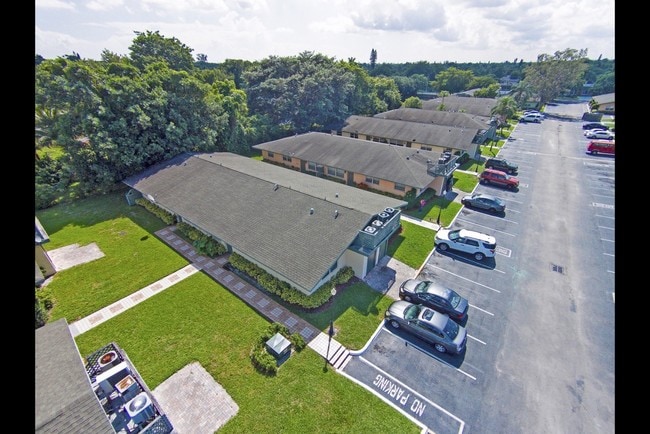 Aerial Photo - Waterford Villas in Margate, Fl.