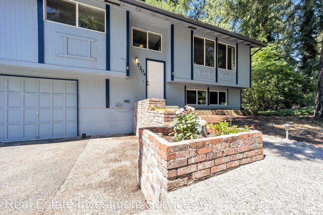 Foto del edificio - 4 br, 2.5 bath House - 5204 95th Ave. Ct. W