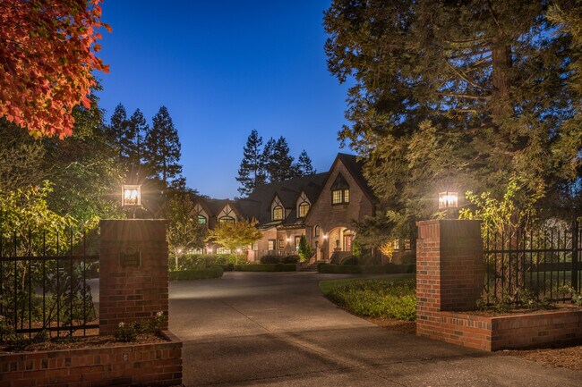 Foto del edificio - 20995 Broadway