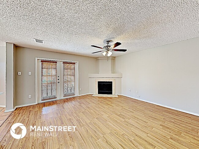 Building Photo - 2218 Bantry Ln