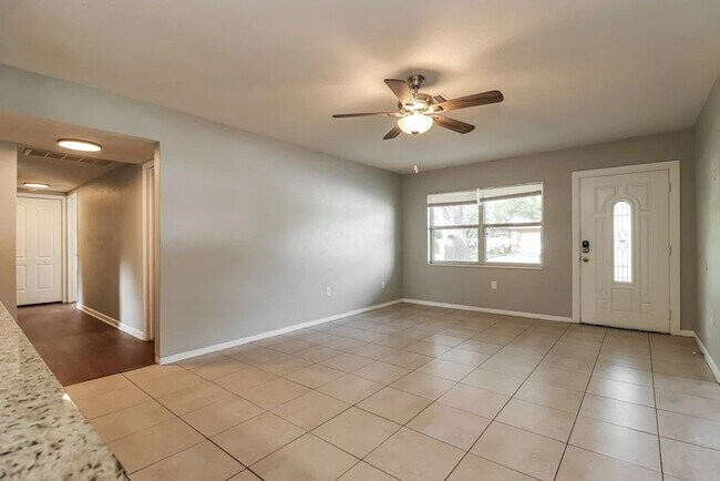 Foto del edificio - 5619 Park Blvd