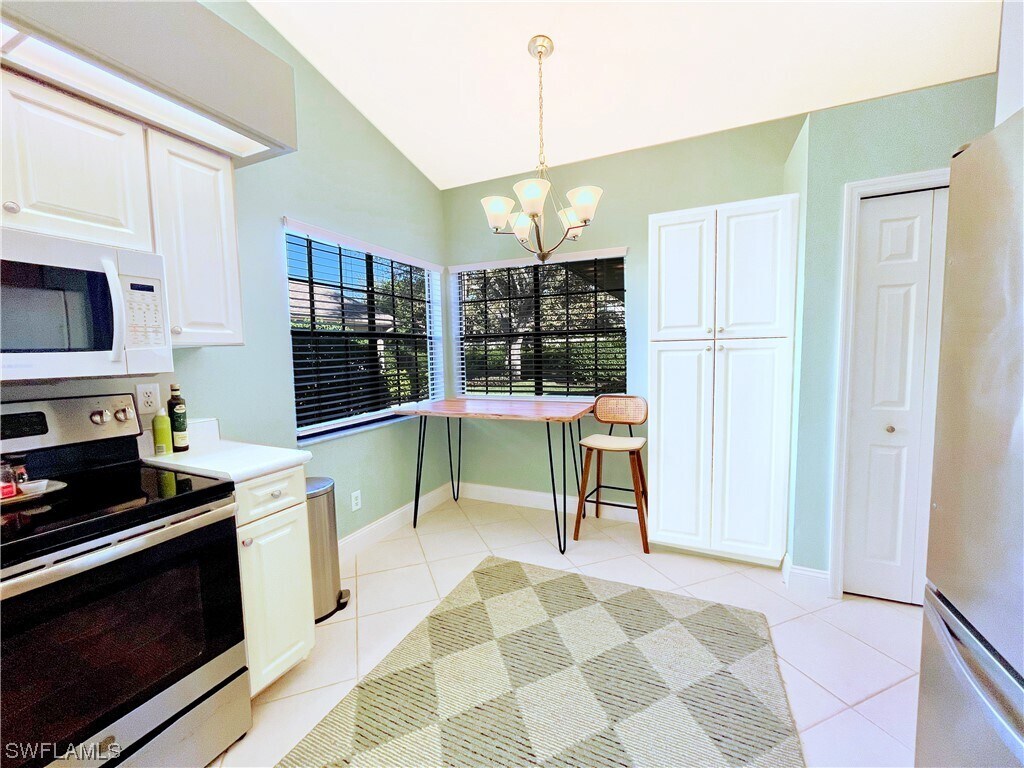Foto del edificio - 6584 Ilex Cir