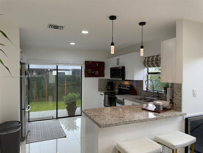Foto del edificio - 6916 SW 127th Ct