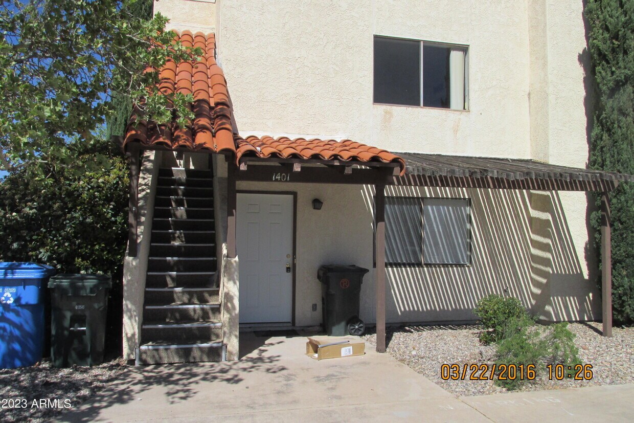 1401 Paseo San Luis Unit D, Sierra Vista, AZ 85635 Room for Rent in