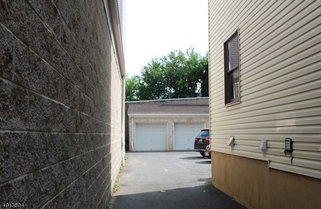 Building Photo - 157 Lafayette St., Newark