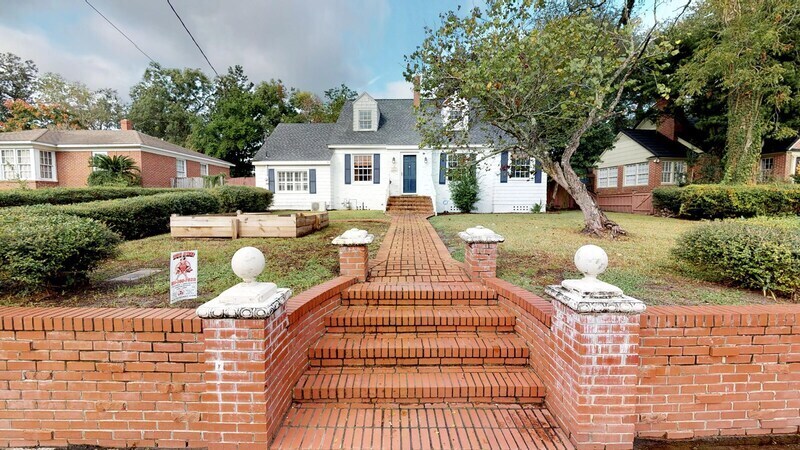 Primary Photo - 1661 Geraldine Dr