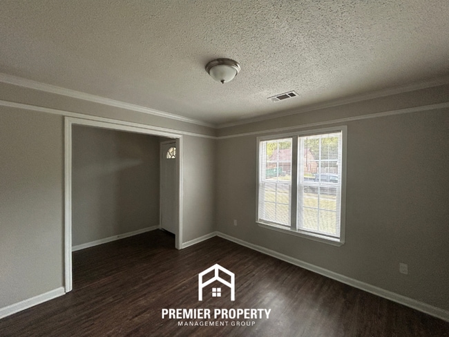 Photo - 4061 Keynon Dr House