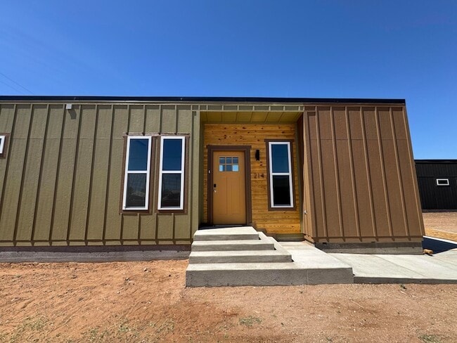 Building Photo - 214 Fig Ave