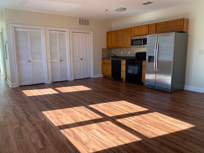 Foto del edificio - 528 47th St