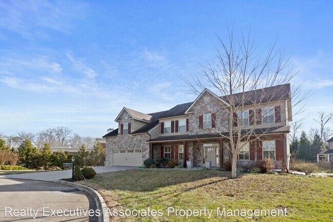 Building Photo - 4 br, 2.5 bath House - 12306 Blacksburg Lane