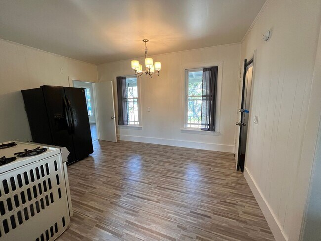 Foto del edificio - 471 Central St