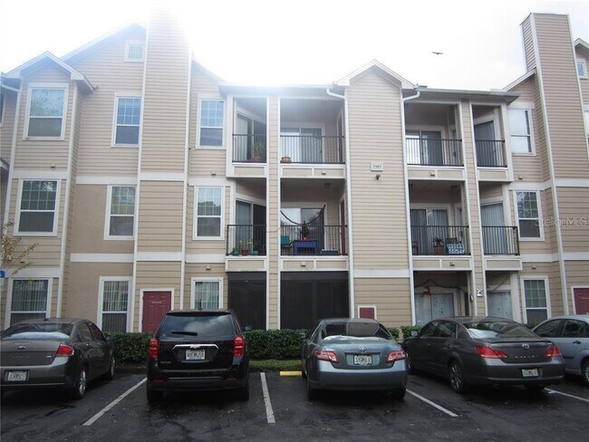 Building Photo - 1985 Erving Cir