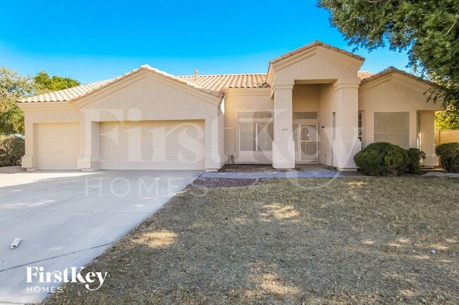 Building Photo - 3949 N 111th Dr