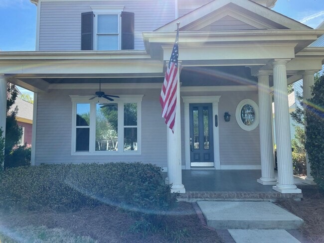 Photo - Fabulous Three Bedroom Home in Antiquity