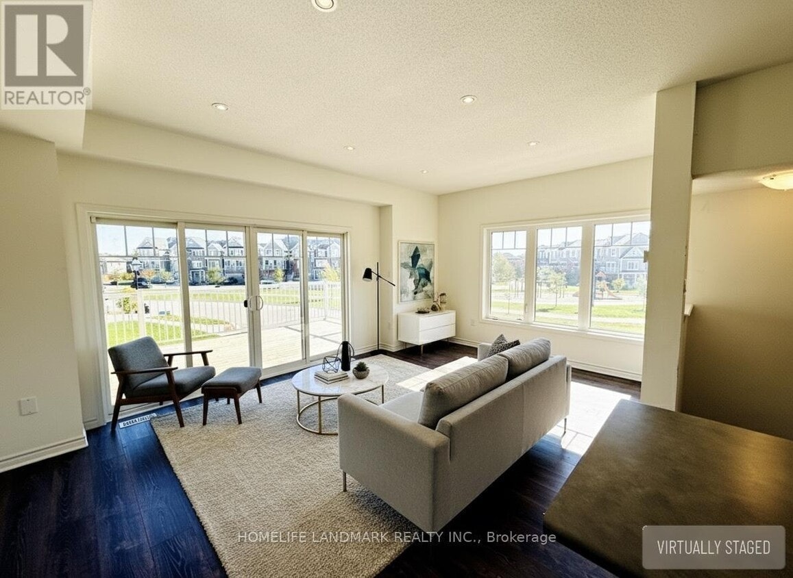 Photo principale - 30 Village Gate Dr