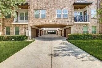 Building Photo - 4100 Emerson Ave