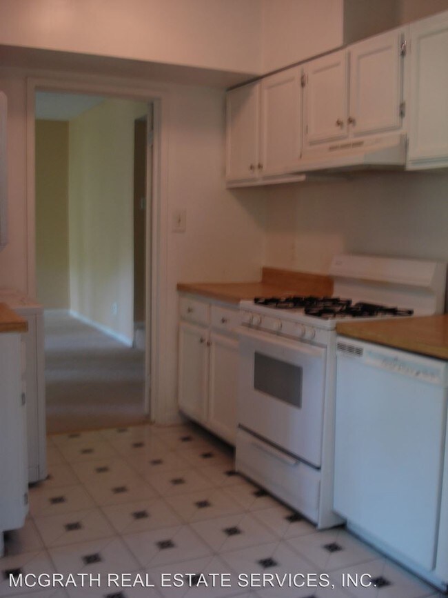 Building Photo - 11802 Breton Ct