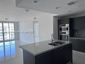 Foto del edificio - 7751 NW 107th Ave