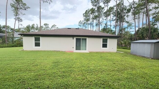 Building Photo - 13 Poinfield Pl