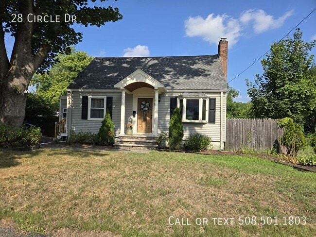 Building Photo - 28 Circle Dr