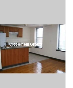 Building Photo - 7855 S Escanaba Ave