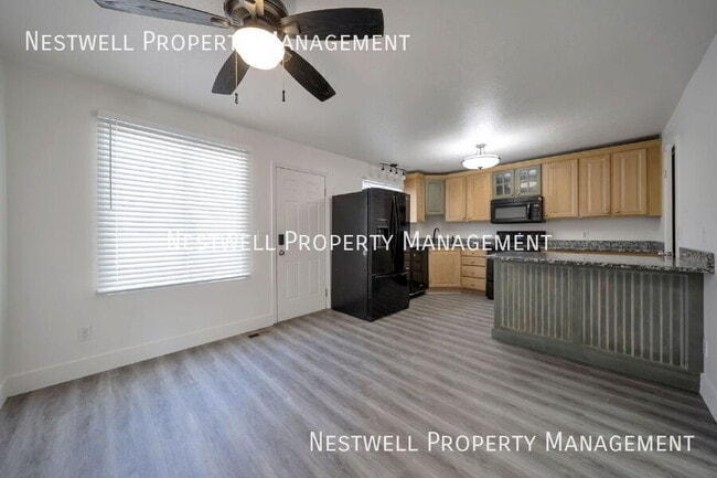 Building Photo - 1562 Ponderosa Ln
