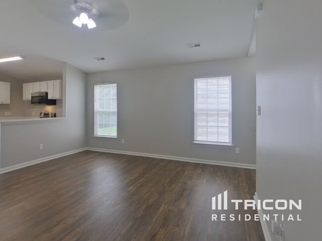 Building Photo - 6213 McIntyre Ridge Dr