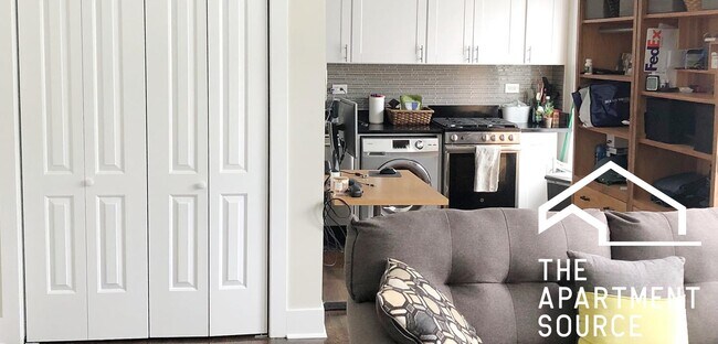 Foto del edificio - 2129 N Dayton St