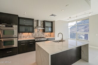 Building Photo - 140 E Rio Salado Pkwy