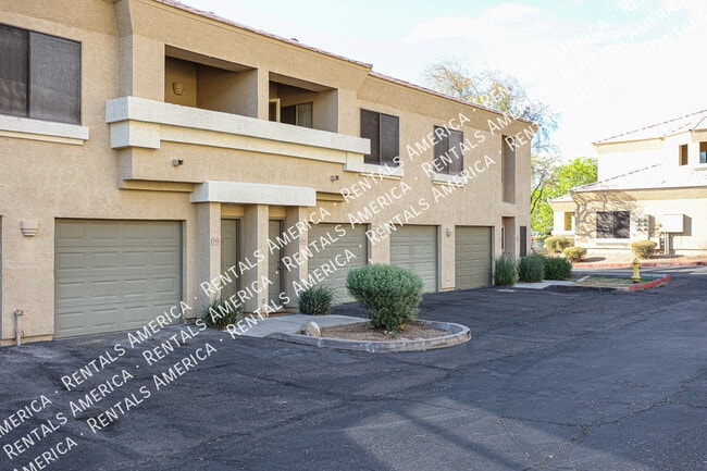 Building Photo - 1716 W Cortez St