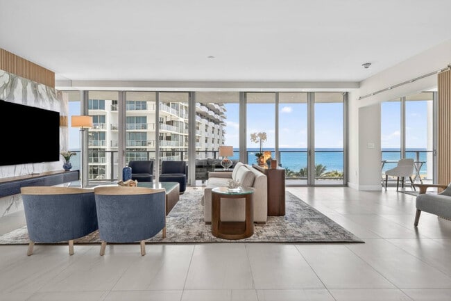 Building Photo - 3100 N Ocean Dr