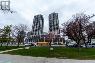 Building Photo - 1928-1928 Lake Shore Blvd W