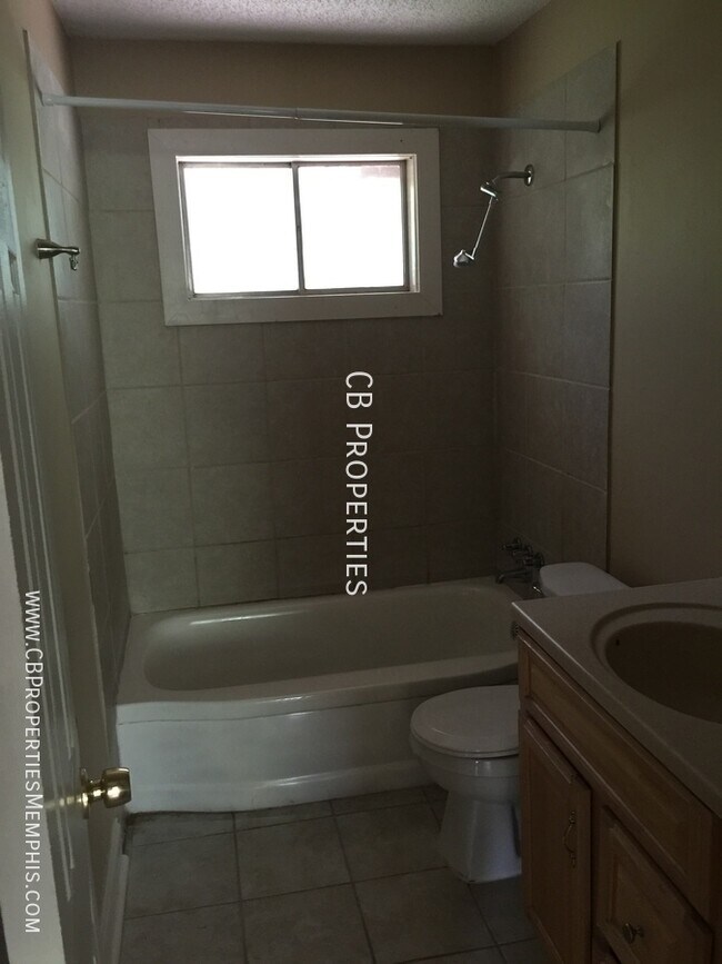 Foto del edificio - 2970 Chaucer Ln
