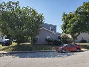 Building Photo - 805 Hamilton St