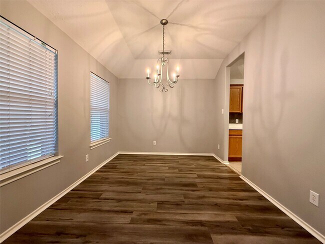 Foto del edificio - 6733 Hidden Colony Ln