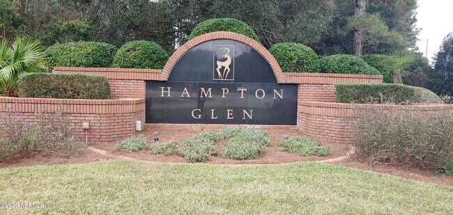 Foto del edificio - 8554 Walden Glen Dr