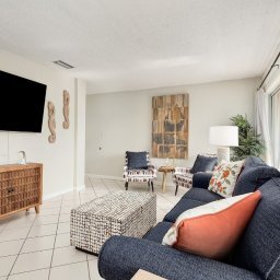 Building Photo - 4000 Gulf Terrace Dr