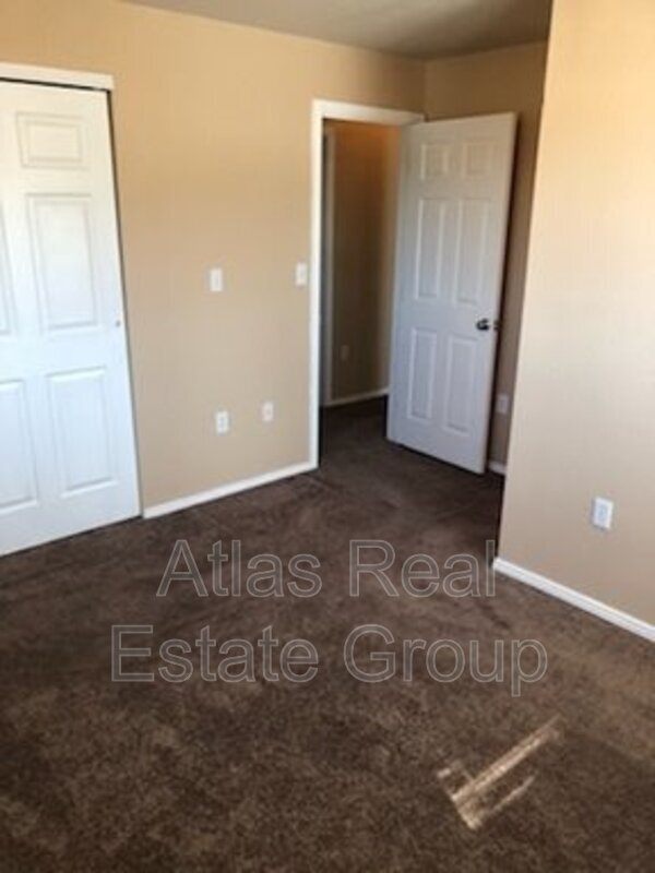 Foto del edificio - 940 Bishop Ct